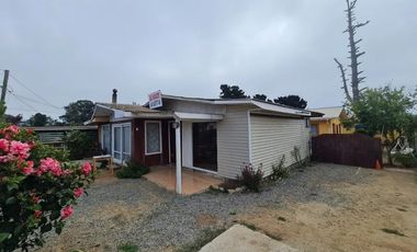 Casa En Venta En El Quisco