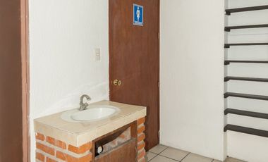 EDIFICIO CON LOCAL COMERCIAL CERCA DE PLAZA SAN PEDRO