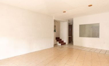 EDIFICIO CON LOCAL COMERCIAL CERCA DE PLAZA SAN PEDRO