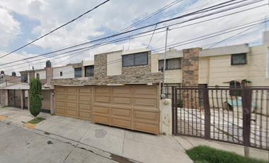 25, PROPIEDAD EN VENTA CON UN PRECIO ESPECTACULAR EN EXCELENTE ZONA!!