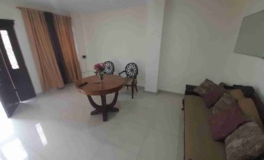 Alquilo Departamento de 2 Dormitorios Amoblado en Planta Baja con garage, en Kennedy Norte, cerca Hotel Hilton Colon