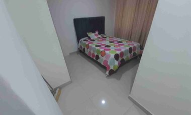 Alquilo Departamento de 2 Dormitorios Amoblado en Planta Baja con garage, en Kennedy Norte, cerca Hotel Hilton Colon