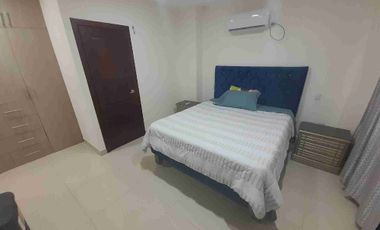 Alquilo Departamento de 2 Dormitorios Amoblado en Planta Baja con garage, en Kennedy Norte, cerca Hotel Hilton Colon