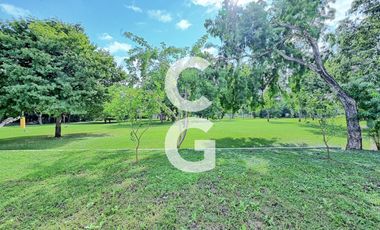 Casa en Venta en Cancun en Residencial Lagos del Sol con Alberca y Terraza Abierta