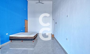 Casa en Venta en Cancun en Residencial Lagos del Sol con Alberca y Terraza Abierta