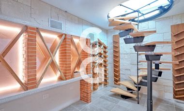 Casa en Venta en Cancun en Residencial Lagos del Sol con Alberca y Terraza Abierta