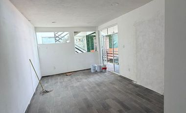 OFICINAS EN RENTA – PLAZA COMERCIAL, PARQUE DE POBLAMIENTO