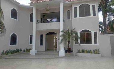 Casa vendo en la Via Samborndòn