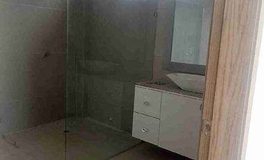 Casa vendo en la Via Samborndòn