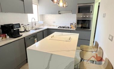 Venta casa 5 dormitorios en microbarrio cerrado, Valle Lo Campino