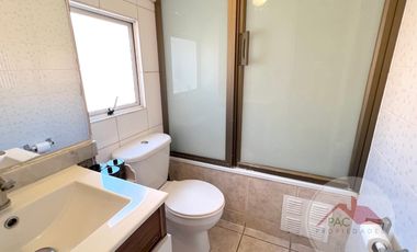 Venta casa 5 dormitorios en microbarrio cerrado, Valle Lo Campino