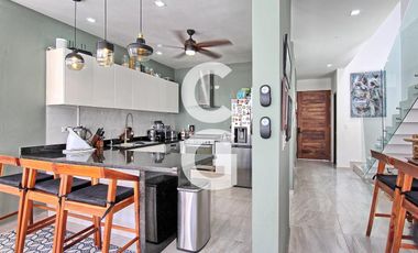 Casa en Venta en Cancún en Residencial Aqua by Cumbres con Alberca