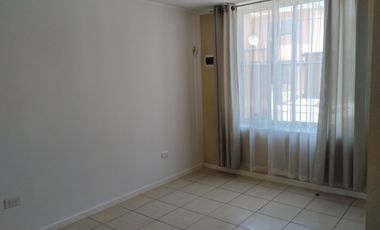 Linda Casa En Condominio Isidora Zegers, Colina