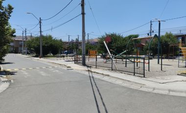 Linda Casa En Condominio Isidora Zegers, Colina