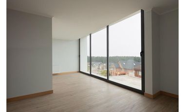 Moderna y Exclusiva propiedad en el Venado 4 dormitorios.