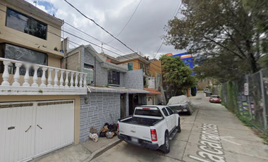 EXCELENTE CASA EN VENTA Y EN OPORTUNIDAD PARA INVERSION NO CREDITOS SOLO RECURSOS PROPIOS, UBICADO EN JACARANDAS    14 1  JARDINES DE MONTERREY ATIZAP