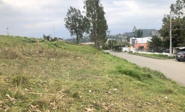 Terreno comercial en arriendo 5.846m2 en la vía Monay frente al TUTI Baguanchi