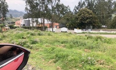 Terreno comercial y residencial en venta 5.846m2 IPRUS LOTIZABLE frente al TUTI Baguanchi Cuenca Ec