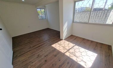 Amplia casa remodelada, 3 dormitorios 1 baño, 160 mts2