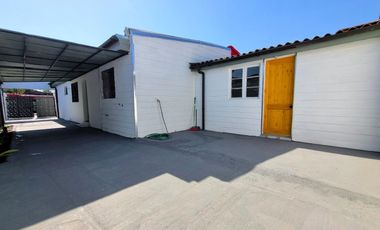 Amplia casa remodelada, 3 dormitorios 1 baño, 160 mts2