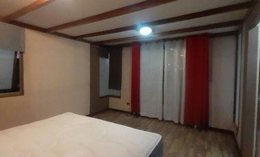 AMPLIA CASA 4 DORMITORIOS 3 BAÑOS MAS SERVICIO