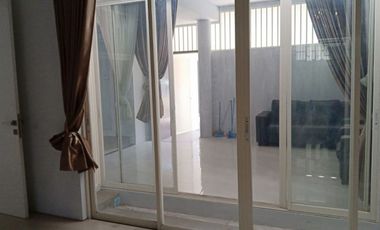 diJUAL cepat rumah furnish FOREST MANSION cluster tropical dkt Pakuwon mall,PTC,Wiyung,Unesa,Citraland,wbm
