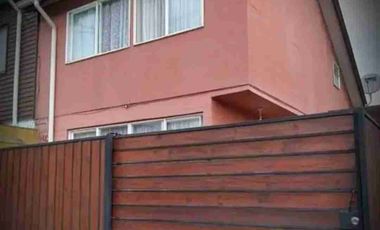 Vende Casa en Rengo a pasos del centro.