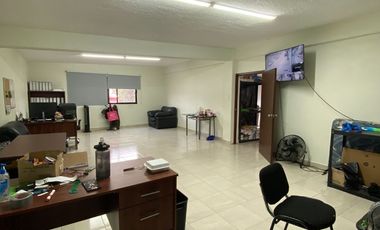 Renta bodega Tecamac, centro. Excelente estado, área y ubicación