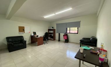 Renta bodega Tecamac, centro. Excelente estado, área y ubicación