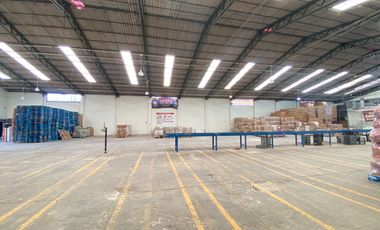 Renta bodega Tecamac, centro. Excelente estado, área y ubicación