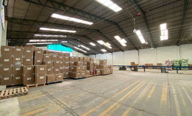 Renta bodega Tecamac, centro. Excelente estado, área y ubicación