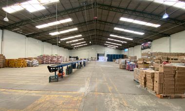 Renta bodega Tecamac, centro. Excelente estado, área y ubicación