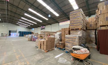 Renta bodega Tecamac, centro. Excelente estado, área y ubicación