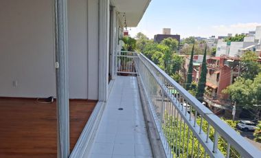 3 Recamaras + Estudio + Cuart/serv + Balcón