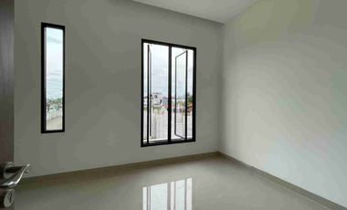 RUMAH 2 LANTAI READY STOK 600JT  TRMURAH DI DEPOK DKT STASIUN & TOL