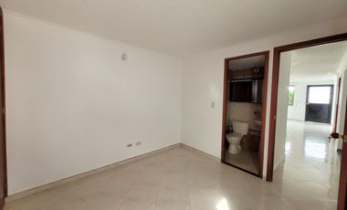 SE ARRIENDA CASA EN BOSQUES DE SANTA HELENA, SECTOR AV SUR.
