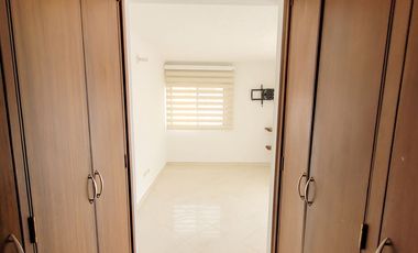 SE ARRIENDA CASA EN BOSQUES DE SANTA HELENA, SECTOR AV SUR.