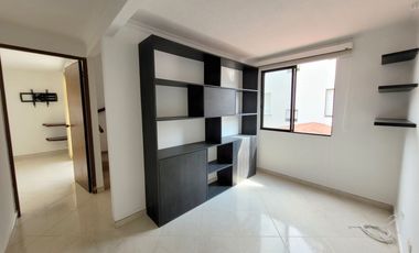 SE ARRIENDA CASA EN BOSQUES DE SANTA HELENA, SECTOR AV SUR.