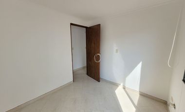 SE ARRIENDA CASA EN BOSQUES DE SANTA HELENA, SECTOR AV SUR.