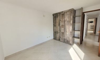 SE ARRIENDA CASA EN BOSQUES DE SANTA HELENA, SECTOR AV SUR.