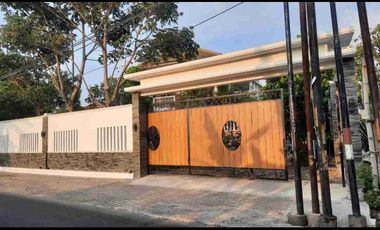 RUMAH MEWAH DEKAT BANDARA SOLO