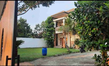 RUMAH MEWAH DEKAT BANDARA SOLO