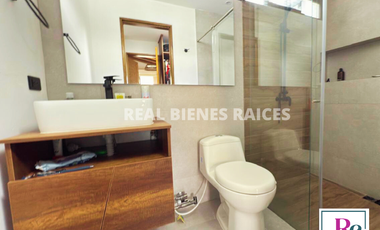 Hermosa casa en venta en unidad abierta.