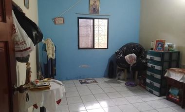 SE VENDE CASA DE UNA PLANTA EN CHONE