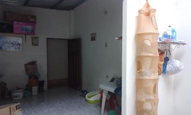 SE VENDE CASA DE UNA PLANTA EN CHONE