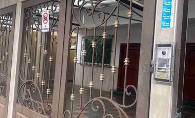 En Alquiler Departamento en Vernaza Norte