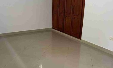 En Alquiler Departamento en Vernaza Norte