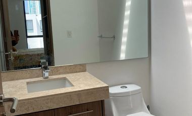 En RENTA casa AMUEBLADA en Valle de Juriquilla condominio Pontevedra 2