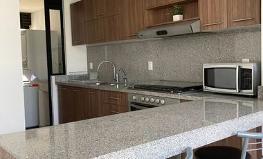 En RENTA casa AMUEBLADA en Valle de Juriquilla condominio Pontevedra 2