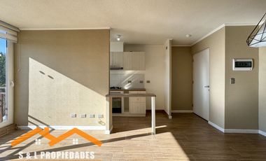 Arriendo departamento 3 dormitorios, principal en suite, 2 baños, balcón y estacionamiento en Condominio Pucalán, Valle Volcanes